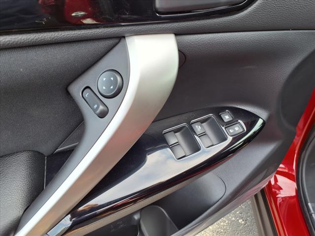 2025 Mitsubishi Eclipse Cross LE