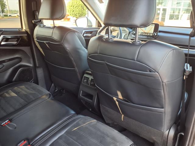2024 Mitsubishi Outlander SE Black Edition
