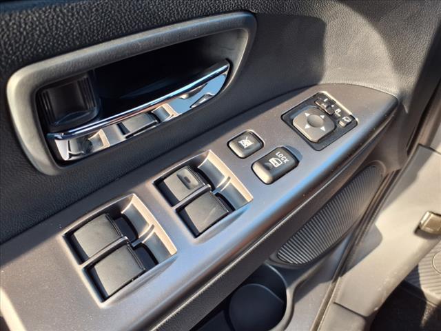 2025 Mitsubishi Outlander Sport SE