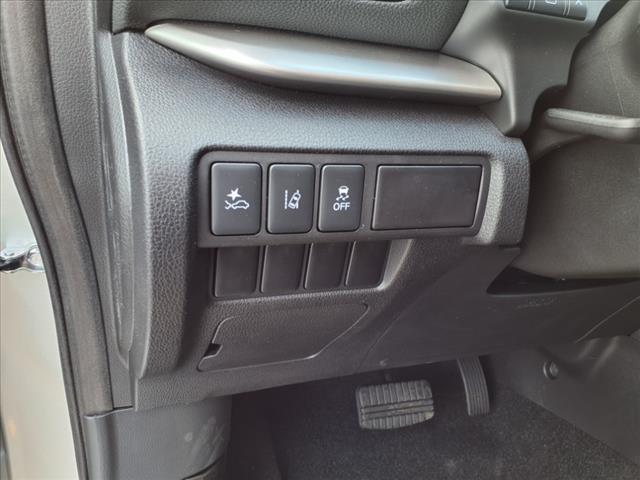 2025 Mitsubishi Eclipse Cross LE