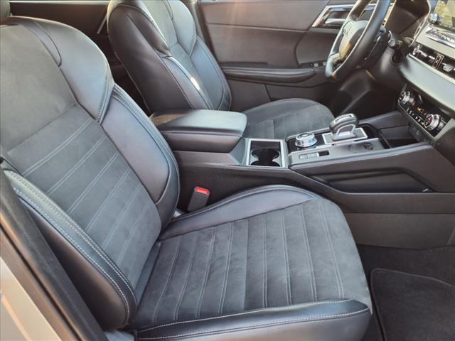 2024 Mitsubishi Outlander SE Black Edition
