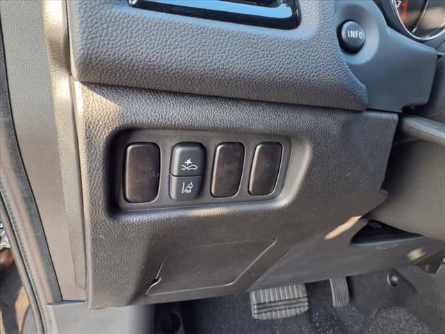 2025 Mitsubishi Outlander Sport LE