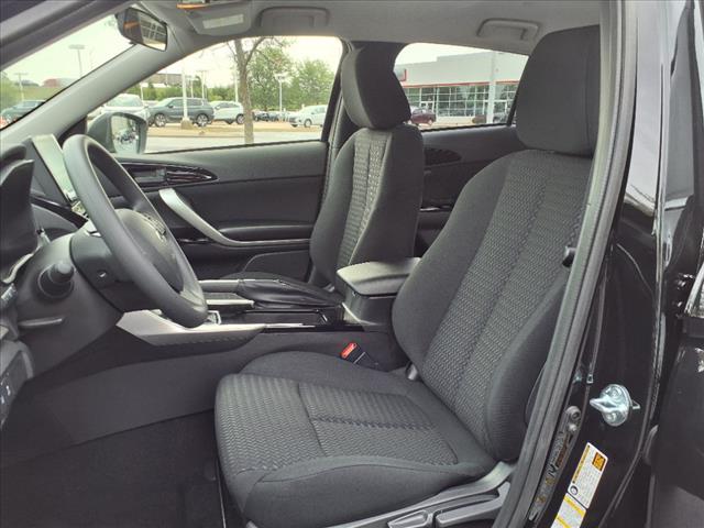 2025 Mitsubishi Eclipse Cross LE
