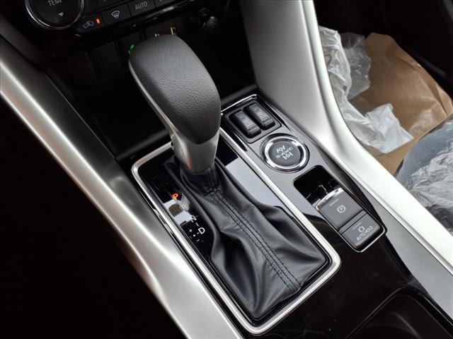 2025 Mitsubishi Eclipse Cross SE