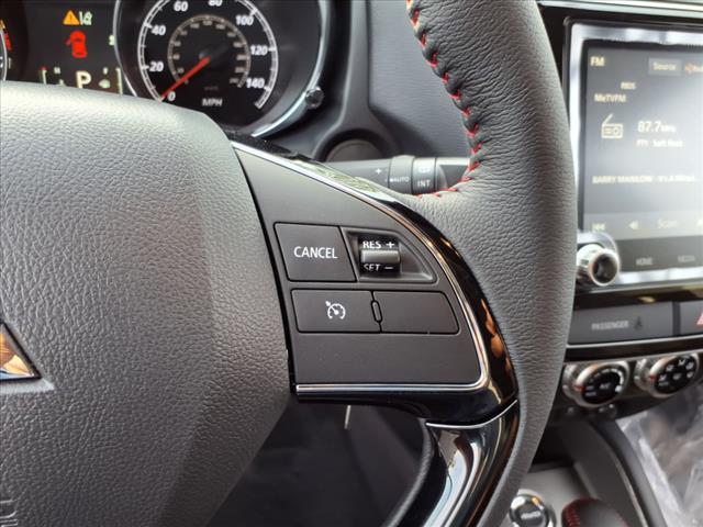 2025 Mitsubishi Outlander Sport LE