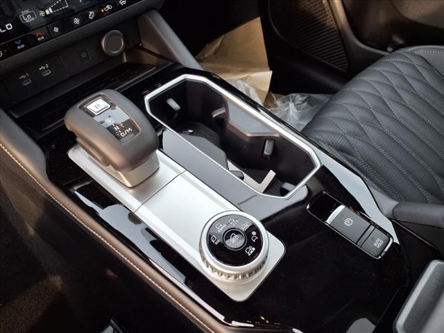2025 Mitsubishi Outlander SEL