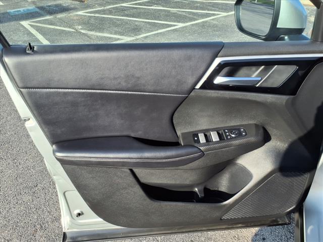 2024 Mitsubishi Outlander SE Black Edition