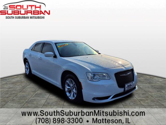 2022 Chrysler 300 Touring