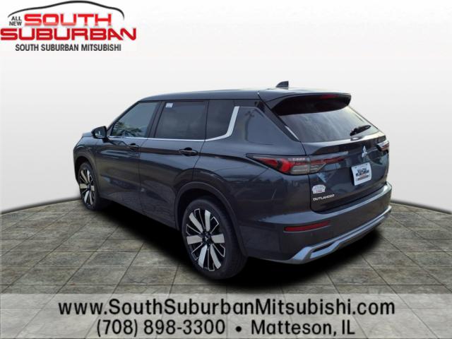 2025 Mitsubishi Outlander SE