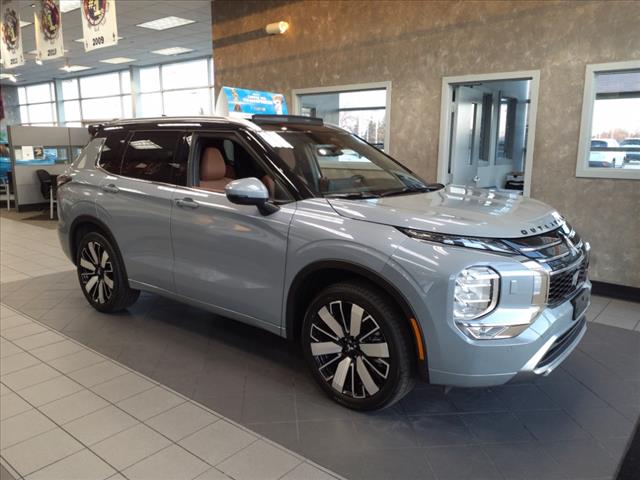 2025 Mitsubishi Outlander SEL