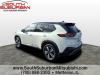 2023 Nissan Rogue SL - thumbnail 3