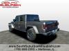 2023 Jeep Gladiator Willys - thumbnail 4