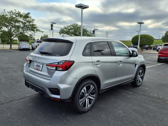 2025 Mitsubishi Outlander Sport SE