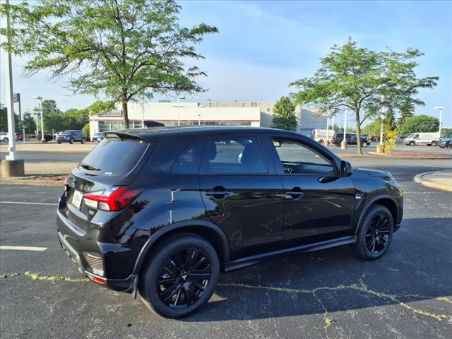 2025 Mitsubishi Outlander Sport LE
