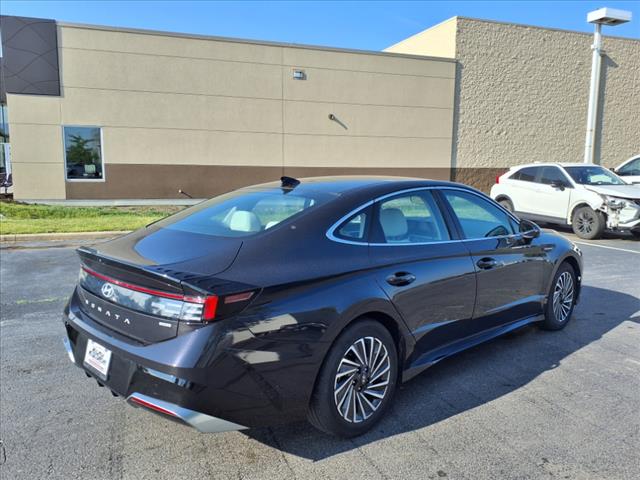 2024 Hyundai SONATA Hybrid SEL