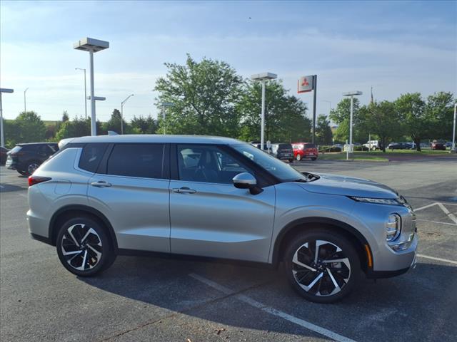 2024 Mitsubishi Outlander SE Black Edition