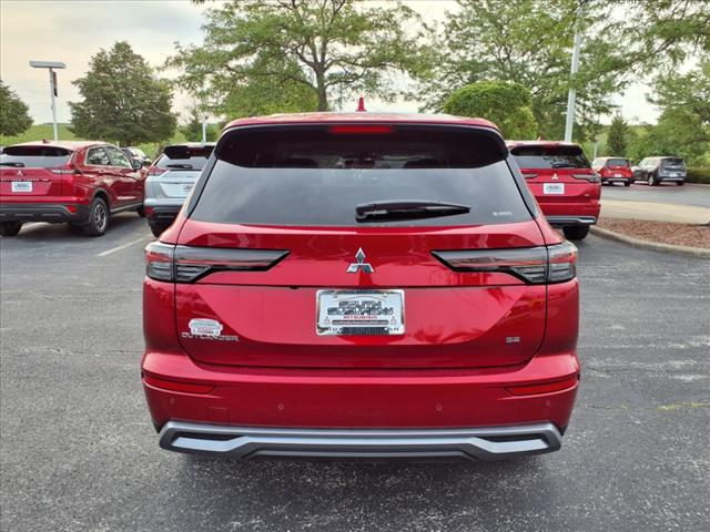 2025 Mitsubishi Outlander SE