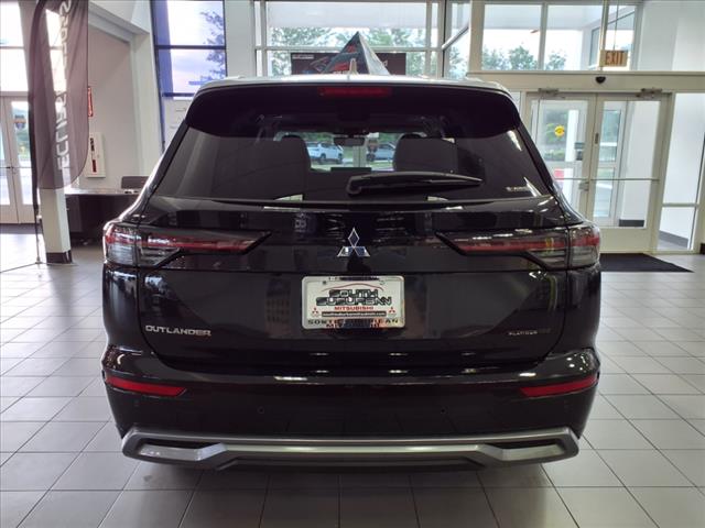 2025 Mitsubishi Outlander SEL Platinum Edition