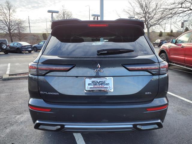 2025 Mitsubishi Outlander SEL
