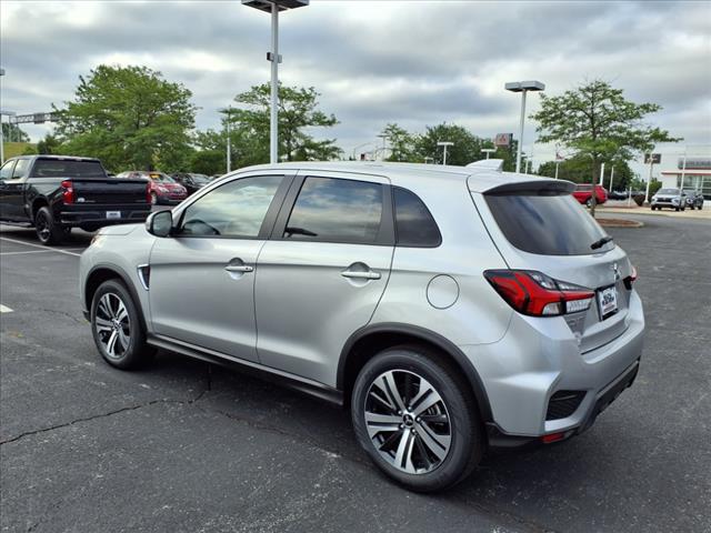 2025 Mitsubishi Outlander Sport SE