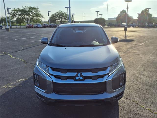 2025 Mitsubishi Outlander Sport SE