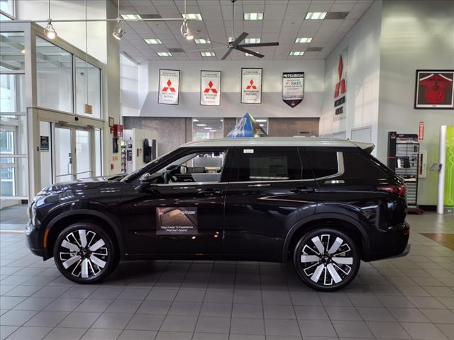 2025 Mitsubishi Outlander SEL Platinum Edition