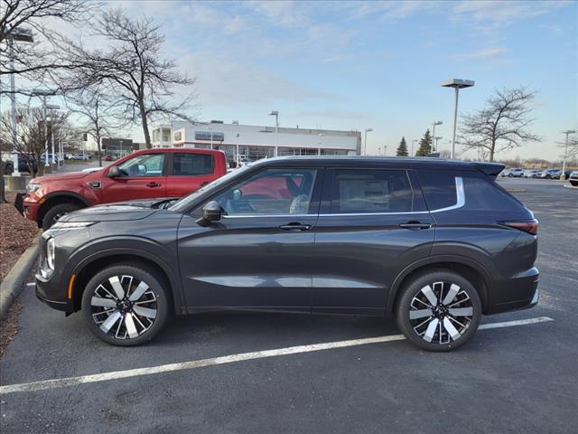 2025 Mitsubishi Outlander SEL