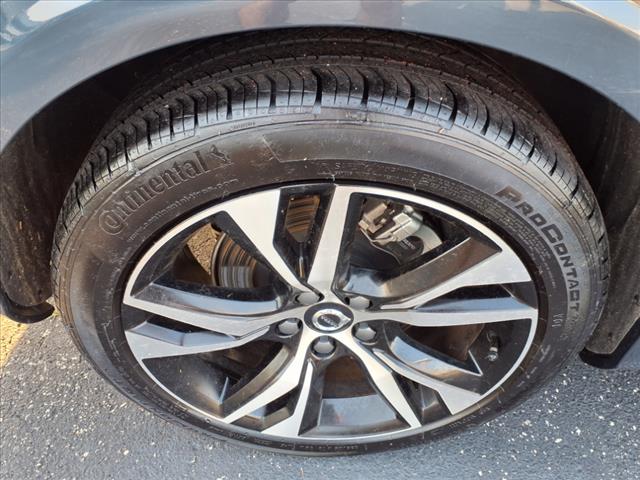 2024 Volvo S60 B5 Core Dark Theme