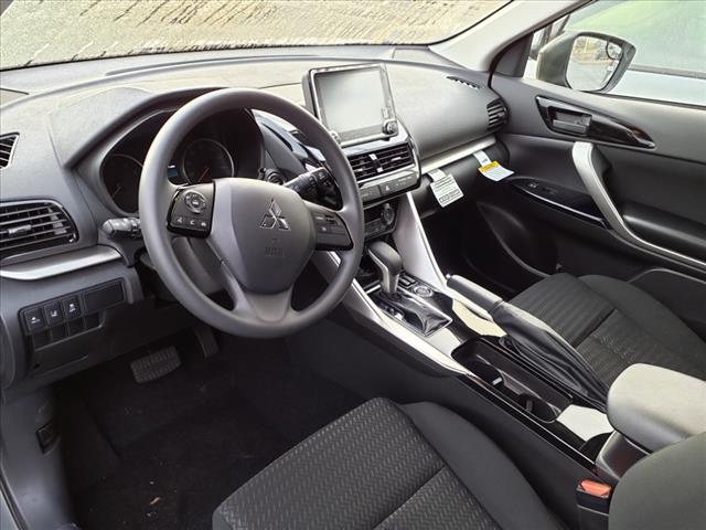 2025 Mitsubishi Eclipse Cross LE