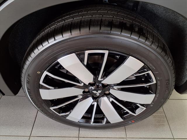 2025 Mitsubishi Outlander SEL Platinum Edition