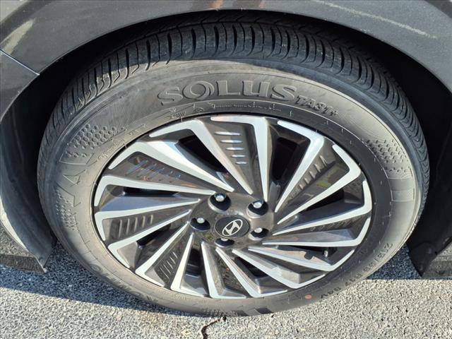 2024 Hyundai SONATA Hybrid SEL