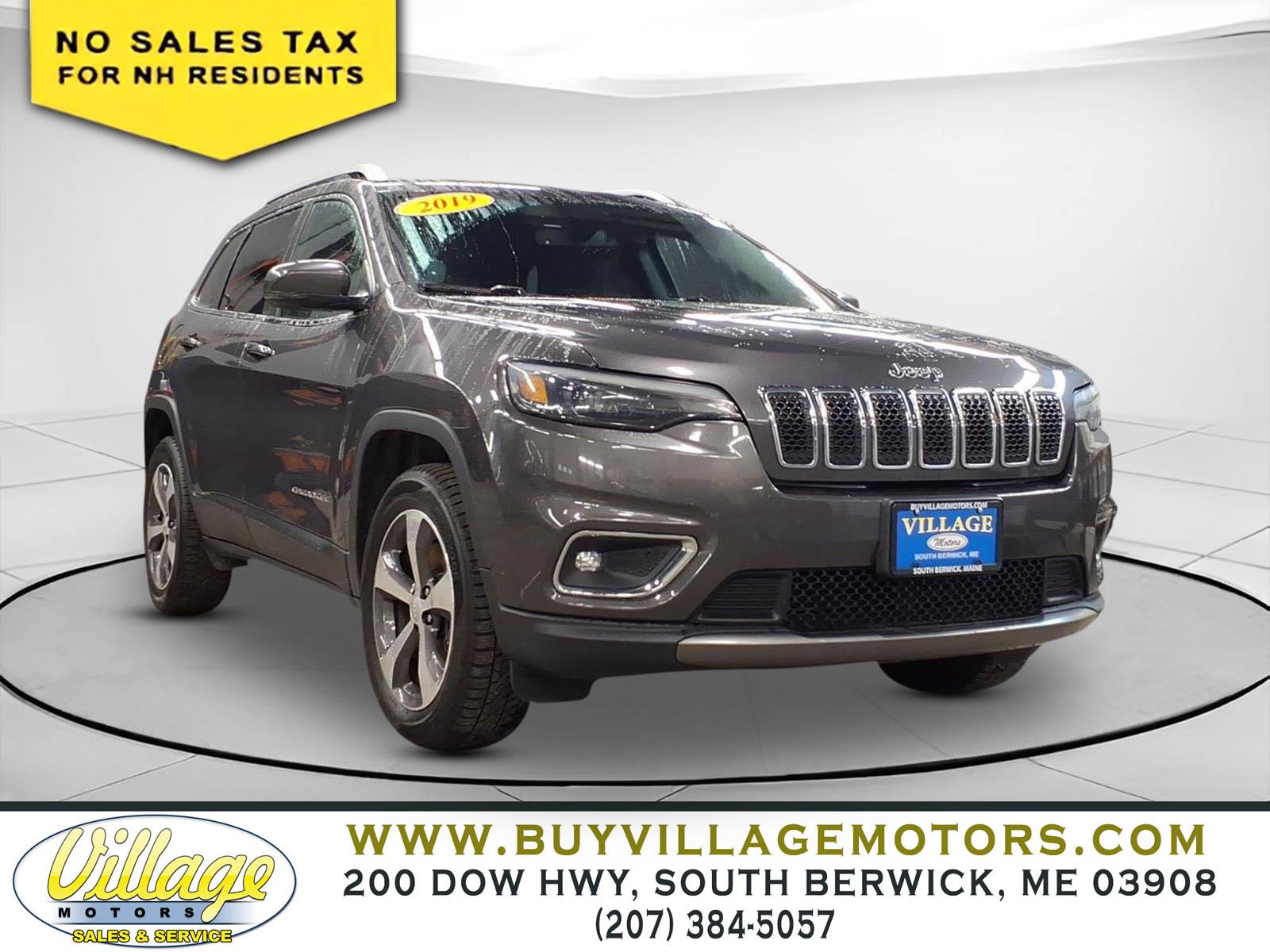 Gray (Granite Crystal Metallic Clear Coat) 2019 Jeep Cherokee Limited 4WD SUV / Crossover Four-Wheel Drive 9-Speed Automatic