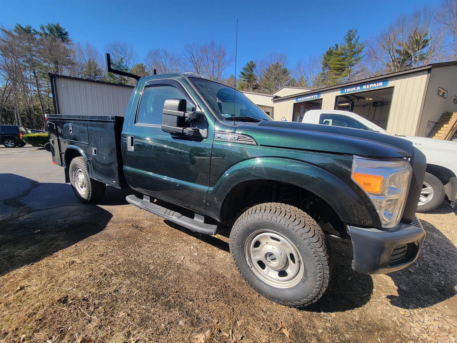 Green Gem W6 2016 Ford F-350 Super Duty XL LB 4WD Pickup Truck Four-Wheel Drive 6-Speed Automatic