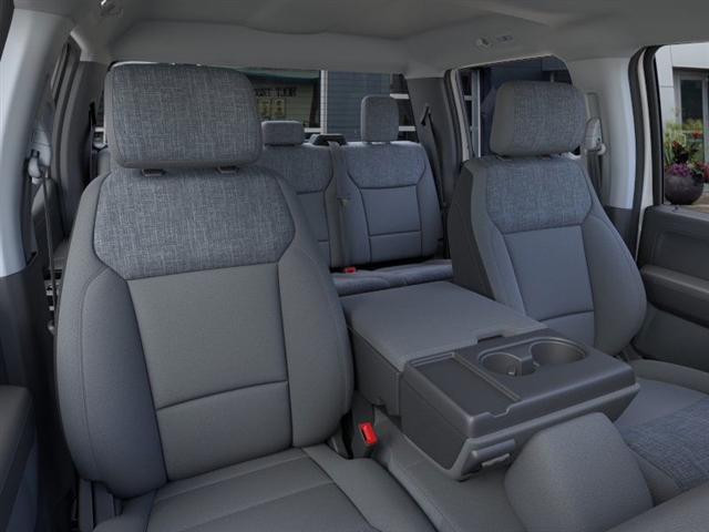 2025 Ford F-150 XLT - Photo 10