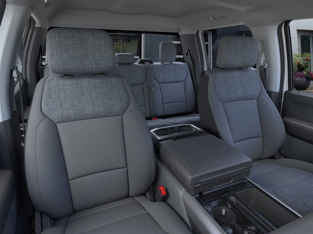 2025 Ford F-150 XLT - Photo 10