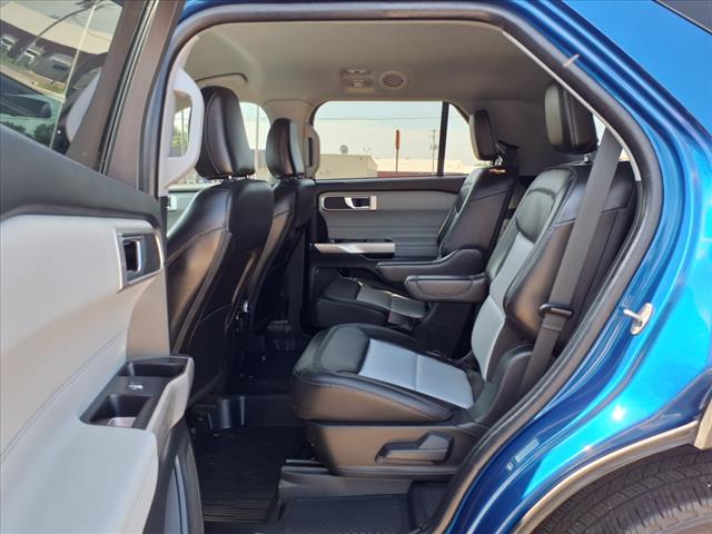 2023 Ford Explorer XLT - Photo 11