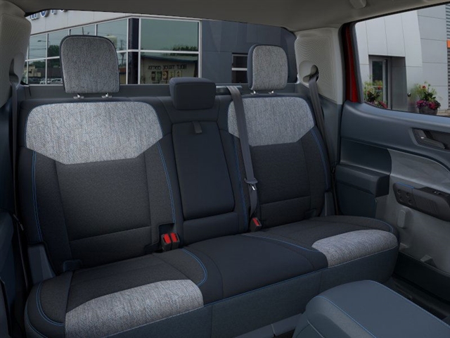 2025 Ford Maverick XLT - Photo 11