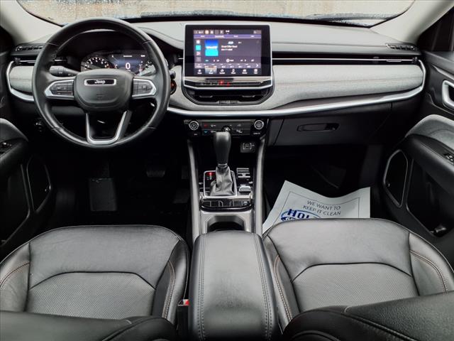 2022 Jeep Compass Latitude Lux - Photo 12