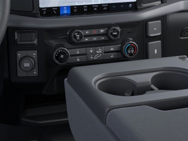 2025 Ford F-150 XL - Photo 15
