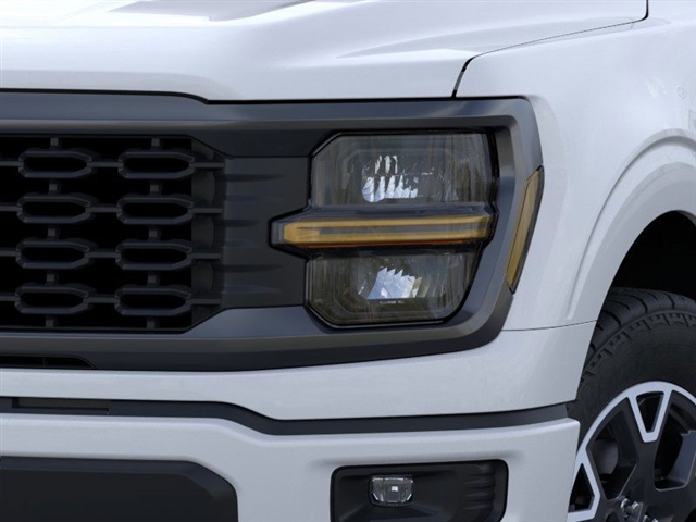 2025 Ford F-150 STX - Photo 18