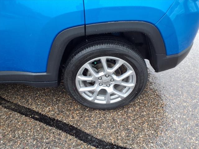 2022 Jeep Compass Latitude Lux - Photo 21