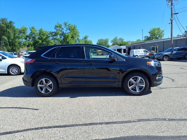 2023 Ford Edge SEL - Photo 2