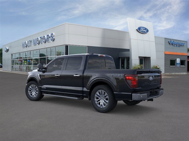 2025 Ford F-150 XLT - Photo 4