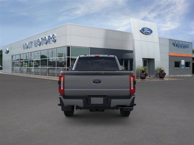 2025 Ford F-350 Super Duty XLT - Photo 5