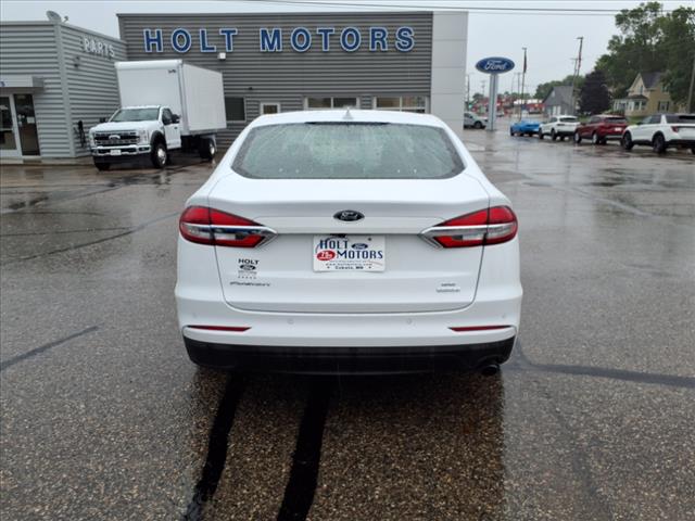 2020 Ford Fusion SE - Photo 5