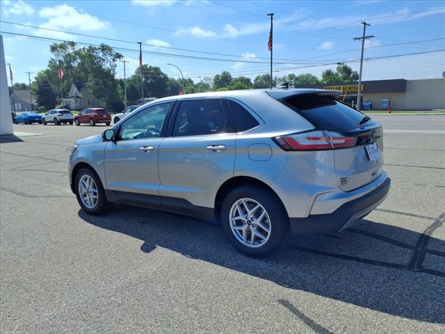 2024 Ford Edge SEL - Photo 6