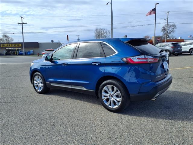 2024 Ford Edge Titanium - Photo 6