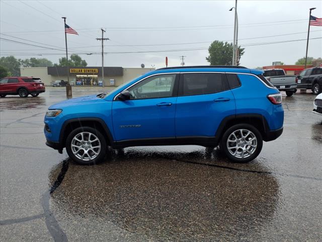 2022 Jeep Compass Latitude Lux - Photo 7
