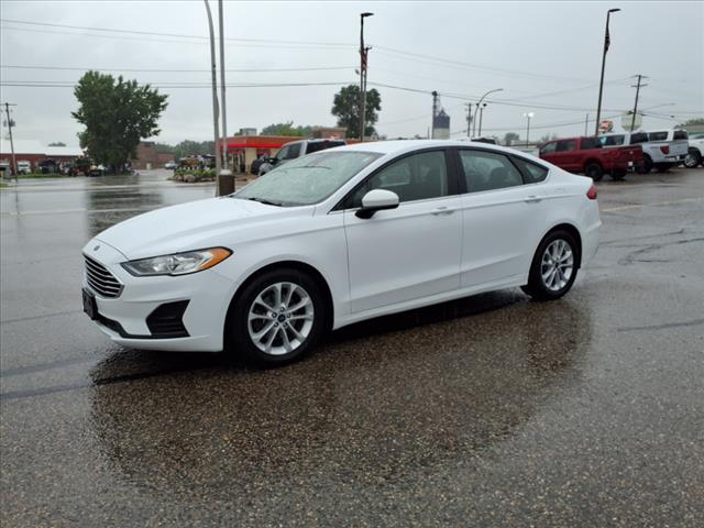 2020 Ford Fusion SE - Photo 8
