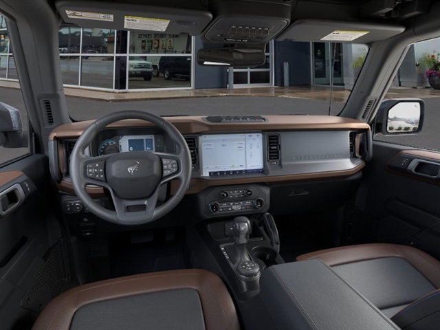 2024 Ford Bronco Outer Banks - Photo 9